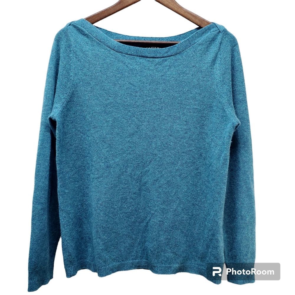 TAHARI Pure Luxe Cashmere Boatneck Sweater in Size L